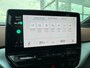 Volkswagen ID.4 Pro 77 kWh | Voorklimatisering | Stoelverwarming | Stuurwielverwarming | Camera voor/achter | LED | Adaptive Cruise Control | Apple Carplay/Android Auto | Rijstrooksensor | Trekhaak |