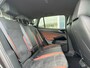 Volkswagen ID.4 Pro 77 kWh | Voorklimatisering | Stoelverwarming | Stuurwielverwarming | Camera voor/achter | LED | Adaptive Cruise Control | Apple Carplay/Android Auto | Rijstrooksensor | Trekhaak |