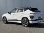 Hyundai Kona Electric Comfort Smart 65.4 kWh / 514 KM WLTP / Dodehoekdetectie / Stoel & Stuurverwarming / Elek. Achterklep / All Seasonbanden / 19 Inch /