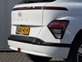 Hyundai Kona Electric Comfort Smart 65.4 kWh / 514 KM WLTP / Dodehoekdetectie / Stoel & Stuurverwarming / Elek. Achterklep / All Seasonbanden / 19 Inch /