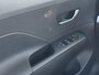 Hyundai Kona Electric Comfort Smart 65.4 kWh / 514 KM WLTP / Dodehoekdetectie / Stoel & Stuurverwarming / Elek. Achterklep / All Seasonbanden / 19 Inch /