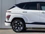Hyundai Kona Electric Comfort Smart 65.4 kWh / 514 KM WLTP / Dodehoekdetectie / Stoel & Stuurverwarming / Elek. Achterklep / All Seasonbanden / 19 Inch /