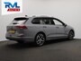 Volkswagen Golf Variant 1.0 eTSI Life Pano/dak Adaptieve/Cruise Apple/Carplay Sport/stoelen Origineel NL