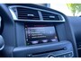 DS 4 1.2 130pk Business | Trekhaak | Navigatie | DENON Soundsystem | Camera | Climate Control |  PDC V+A | LMV 17 Inch zwart