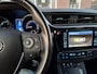 Toyota Auris Touring Sports 1.8 Hybrid Executive. in nieuwstaat. NL Navi,stoelver, camera, leder, cruise, pdc, virtual cockpit etc