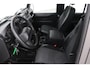 Land Rover Defender 2.4 TD 110 SW XTech | 7-Persoons | Marge | Stoelverwarming | Trekhaak | Schuif/kanteldak