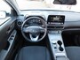 Hyundai Kona Electric EV 64KWH/ 204pk 2WD Aut Fashion/ SOH 100% + Nieuwe elektromotor/ Warmtepomp/ Keyless/ Camera achter/ DAB/ Apple Carplay/ 1 eigenaar/ Origineel NL/ NAP