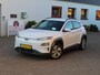 Hyundai Kona Electric EV 64KWH/ 204pk 2WD Aut Fashion/ SOH 100% + Nieuwe elektromotor/ Warmtepomp/ Keyless/ Camera achter/ DAB/ Apple Carplay/ 1 eigenaar/ Origineel NL/ NAP