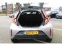 Toyota Aygo X PLAY AD-CRUISE APPLE/ANDROID DAB CAMERA AIRCO EL-RAMEN & SPIEGELS