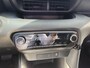 Toyota Yaris 1.5 HYBRID DYNAMIC APPLE/ANDROID KEYLESS 16"LM-VELGEN LED-PAKKET NL-AUTO