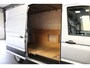 Volkswagen Crafter 2.0 TDI 140PK L3H3 Automaat EURO 6 - Airco -  Navi - Cruise - € 18.950,- Excl.