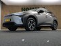 Toyota bZ4X Dynamic 71 kWh 100% ELEKTRISCH 3 fase laden - PANORAMA DAK - NAVIGATIE - ORIGINEEL NEDERLANDSE AUTO - 360 CAMERA - TWO TONE LAK - NAVIGATIE FULL MAP - STOELVERWAMING - APPLE CARPLAY/ANDROID AUTO -