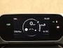Toyota bZ4X Dynamic 71 kWh 100% ELEKTRISCH 3 fase laden - PANORAMA DAK - NAVIGATIE - ORIGINEEL NEDERLANDSE AUTO - 360 CAMERA - TWO TONE LAK - NAVIGATIE FULL MAP - STOELVERWAMING - APPLE CARPLAY/ANDROID AUTO -