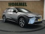 Toyota bZ4X Dynamic 71 kWh 100% ELEKTRISCH 3 fase laden - PANORAMA DAK - NAVIGATIE - ORIGINEEL NEDERLANDSE AUTO - 360 CAMERA - TWO TONE LAK - NAVIGATIE FULL MAP - STOELVERWAMING - APPLE CARPLAY/ANDROID AUTO -