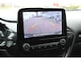 Ford Puma 1.0-125pk EcoBoost Hybrid ST-Line. April 2024 ! Slechts 8.400km ! Autm. airco, navigatie, telefoonvoorb., camera, pdc v+a, parkeerassistent, LED verl., metallic lak, LM wielen, stoel-, stuur- en voorraamverw., lane- en sideassist, adapt. cruise cntrl etc