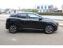 Ford Puma 1.0-125pk EcoBoost Hybrid ST-Line. April 2024 ! Slechts 8.400km ! Autm. airco, navigatie, telefoonvoorb., camera, pdc v+a, parkeerassistent, LED verl., metallic lak, LM wielen, stoel-, stuur- en voorraamverw., lane- en sideassist, adapt. cruise cntrl etc