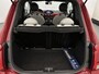 Fiat 500 Hybrid Dolcevita 69 pk | Navigatie via Apple Carplay/Android Auto | Panoramadak | Xenon Koplampen | Lederen Stuurwiel | Mistlampen Voor | DAB Ontvanger | Start/Stop Systeem | Climate Control | Cruise Control | 16" Lichtmetalen Velgen |