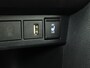 Toyota Yaris Cross 1.5 Hybrid Dynamic Limited | Parkeersensoren | LM velgen | Stoelverwarming | Climate Control | Cruise Control Adaptief |
