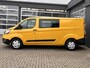 Ford Transit Custom 340 2.0 TDCI L2H1 DC Airco Cruise control Trekhaak 2800kg trekgewicht 5-Persoons Stoelverwarming Bluetooth Parkeersensoren voor en achter Schuifdeur rechts 1e eigenaar Euro 6