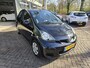 Toyota Aygo 1.0-12V Comfort Navigator |12MND GARANTIE | ELEC RAMEN | AIRCO | NW APK