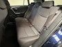 Toyota RAV4 2.0 VVT-iE Dynamic NAVIGATIE CRUISE CONTROL CLIMATE CONTROL BLUETOOTH TELEFOON APPLE CARPLAY/ANDROID RIJSTROOKSENSOREN DODEHOEKSENSOREN ACHTERUITRIJCAMERA ZEER MOOI !! 3010