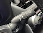 Toyota RAV4 2.0 VVT-iE Dynamic NAVIGATIE CRUISE CONTROL CLIMATE CONTROL BLUETOOTH TELEFOON APPLE CARPLAY/ANDROID RIJSTROOKSENSOREN DODEHOEKSENSOREN ACHTERUITRIJCAMERA ZEER MOOI !! 3010