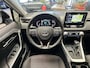 Toyota RAV4 2.0 VVT-iE Dynamic NAVIGATIE CRUISE CONTROL CLIMATE CONTROL BLUETOOTH TELEFOON APPLE CARPLAY/ANDROID RIJSTROOKSENSOREN DODEHOEKSENSOREN ACHTERUITRIJCAMERA ZEER MOOI !! 3010