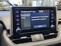 Toyota RAV4 2.0 VVT-iE Dynamic NAVIGATIE CRUISE CONTROL CLIMATE CONTROL BLUETOOTH TELEFOON APPLE CARPLAY/ANDROID RIJSTROOKSENSOREN DODEHOEKSENSOREN ACHTERUITRIJCAMERA ZEER MOOI !! 3010
