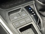 Toyota RAV4 2.0 VVT-iE Dynamic NAVIGATIE CRUISE CONTROL CLIMATE CONTROL BLUETOOTH TELEFOON APPLE CARPLAY/ANDROID RIJSTROOKSENSOREN DODEHOEKSENSOREN ACHTERUITRIJCAMERA ZEER MOOI !! 3010
