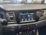 Kia Niro 1.6 GDi Plug-in Hybrid DynamicLine STOF/LEDER NAVIGATIE ADAPTIVE CRUISE CONTROL CLIMATE CONTROL KEYLESS GO APPLE CARPLAY/ANDROID RIJSTROOKSENSOREN ACHTERUITRIJCAMERA ZEER MOOI !! 3010