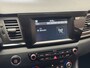 Kia Niro 1.6 GDi Plug-in Hybrid DynamicLine STOF/LEDER NAVIGATIE ADAPTIVE CRUISE CONTROL CLIMATE CONTROL KEYLESS GO APPLE CARPLAY/ANDROID RIJSTROOKSENSOREN ACHTERUITRIJCAMERA ZEER MOOI !! 3010