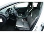 Volvo V40 Cross Country 1.5 T3 Dynamic Edition. Led Koplampen, Stoelverw, Afn Haak 1500kg