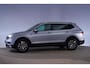 Volkswagen Tiguan Allspace 1.5 TSI Comfortline Business Aut [ Adapt.cruise Navi Keyless ]