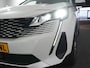 Peugeot 3008 1.6 HYbrid 225PK AUTOMAAT ALLURE | Achterbank in delen neerklapbaar | Achteruitrijcamera | Airco (automatisch)