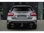 Mercedes-Benz GLA GLA180 AMG 122pk Panoramadak *BTW* Night pakket Climate control Cruise control Trekhaak 19" LMV