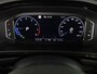 Volkswagen T-Roc 1.5 TSI R-Line 150 pk Automaat (DSG) | Verlengde garantie | Navigatie via App | Panoramadak | Parkeersensoren (Park assist) | Achteruitrijcamera | Black style pakket |