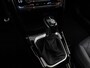 Volkswagen T-Roc 1.5 TSI R-Line 150 pk Automaat (DSG) | Verlengde garantie | Navigatie via App | Panoramadak | Parkeersensoren (Park assist) | Achteruitrijcamera | Black style pakket |