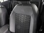 Volkswagen T-Roc 1.5 TSI R-Line 150 pk Automaat (DSG) | Verlengde garantie | Navigatie via App | Panoramadak | Parkeersensoren (Park assist) | Achteruitrijcamera | Black style pakket |
