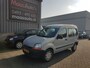 Renault Kangoo 1.4 RT uitvoering rolstoel auto met elektrische laad vloer !!!