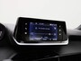 Peugeot 2008 1.2 PureTech Active Pack | Automaat | Navigatie | Parkeersensoren | Lichtmetalen Velgen