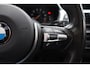 BMW 3-Serie Touring 318i M Sport Corporate Lease CAMERA LEER+STOELVERWARMING DAB NAVI LED ZWARTE-HEMEL PANO/OPEN-DAK 19"LMV ELEK.LAADKLEP CRUISE NAP ENZ.