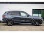 BMW X5 xDrive45e M-Sport 4-Wielsturing Individual B&W