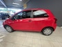 Toyota Yaris 1.0 VVTi Zeer nette staat, en heel betrouwbaar. Meeneemprijs