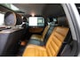 Volkswagen Touareg 6.0 W12 Executive Btw auto, Fiscale waarde € 8.000,- (€ 22.272.73 Ex B.T.W) DEALER AUTO Dealer auto