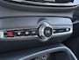 Volvo XC40 1.5 T4 Plug-in hybrid Plus Bright | Adaptive cruise control | Trekhaak | Achteruitrijcamera | Stoel- en stuurwielverwarming | Keyless | Parkeersensoren voor + achter | 19 inch lichtmetalen velgen | Getint glas | Alarm | Dode hoek detectie BLIS | LED koplampen | Navigatie | LED mistlampen |