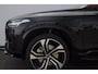 Volvo XC90 T8 455PK Recharge AWD Ultra Dark Long range / Luchtvering / Bowers & Wilkins/ Polestar Tuning / HEICO verlaging / Trekhaak / Head-up display / Stoelverwarming en ventilatie / Massagestoelen / Memory seats / Adaptive cruise control / 360 Camera /