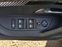 Peugeot 2008 ALLURE 1.2 Puretech 100pk Navigatie | Achteruitrijcamera | Apple Carplay & Android Auto | Cruise & Climate | Parkeersensoren voor&achter | BT | LMV