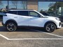 Peugeot 2008 ALLURE 1.2 Puretech 100pk Navigatie | Achteruitrijcamera | Apple Carplay & Android Auto | Cruise & Climate | Parkeersensoren voor&achter | BT | LMV