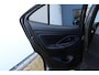 Toyota Yaris Cross 1.5 Hybrid Dynamic | Achteruitrijcamera | Parkeersensoren V+A | Keyless entry/start | Stoelverwarming | Cruise controle | Navigatie | Lane assist | Apple CarPlay/Android Auto | Zwarte hemelbekleding | Climate controle | 17 Inch LMV |