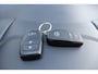 Toyota Yaris Cross 1.5 Hybrid Dynamic | Achteruitrijcamera | Parkeersensoren V+A | Keyless entry/start | Stoelverwarming | Cruise controle | Navigatie | Lane assist | Apple CarPlay/Android Auto | Zwarte hemelbekleding | Climate controle | 17 Inch LMV |